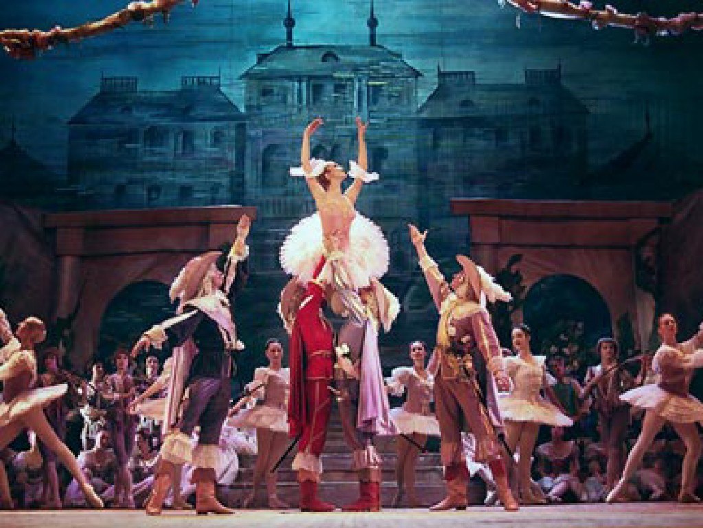 Саратов театр оперы и балета купить билеты. Театр оперы и балета Петипа.